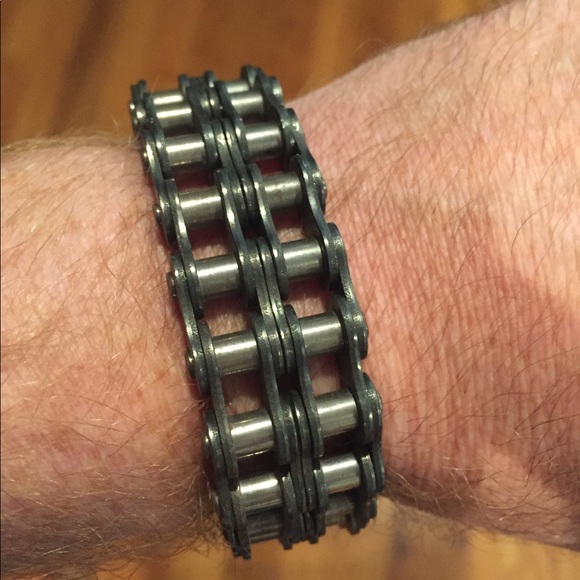 Chain Link Cuff Bracelet - Picture 3 of 4